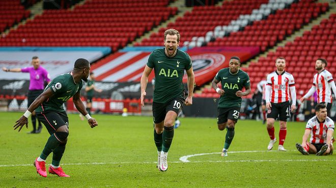 利物浦欧冠客战国米19人名单：萨拉赫无缘 基耶萨因病缺席（欧冠客战国米，利物浦公布19人名单：萨拉赫落选，基耶萨因病缺阵）