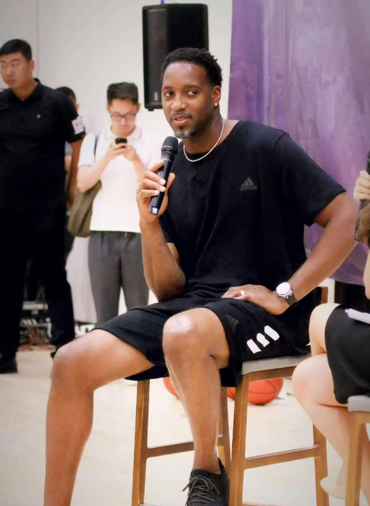 2025五人制女足世界杯：巴西六战全胜勇夺历史首冠（2025女足五人制世界杯：巴西六连胜加冕队史首冠）