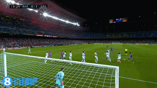 罗马诺：曼联与加拉格尔团队保持联系，马竞坚持要求永久转会（罗马诺：曼联持续与加拉格尔团队对话，马竞仅接受永久转会）