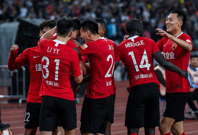 科洛瓦蒂：国米和米兰都会等机会打反击，这将是一场战术大战（科洛瓦蒂：国米与米兰都将伺机反击，这会是一场战术博弈）