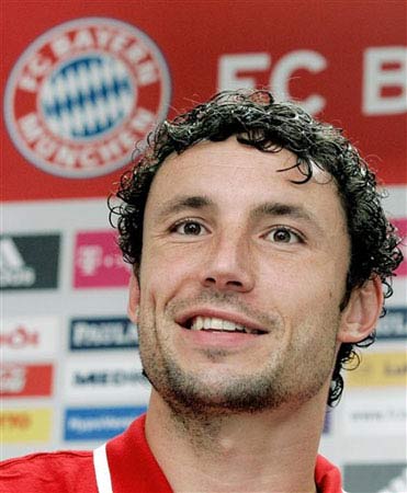 他展现出极 他展现出极